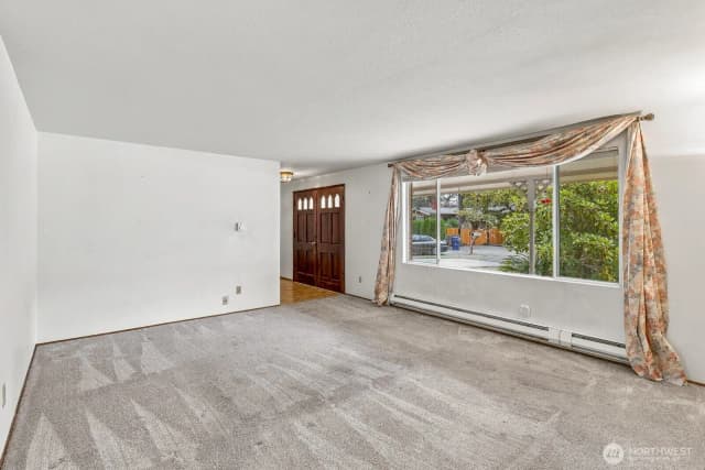 Property photo for 2322 98th Street Se, Everett photo 3