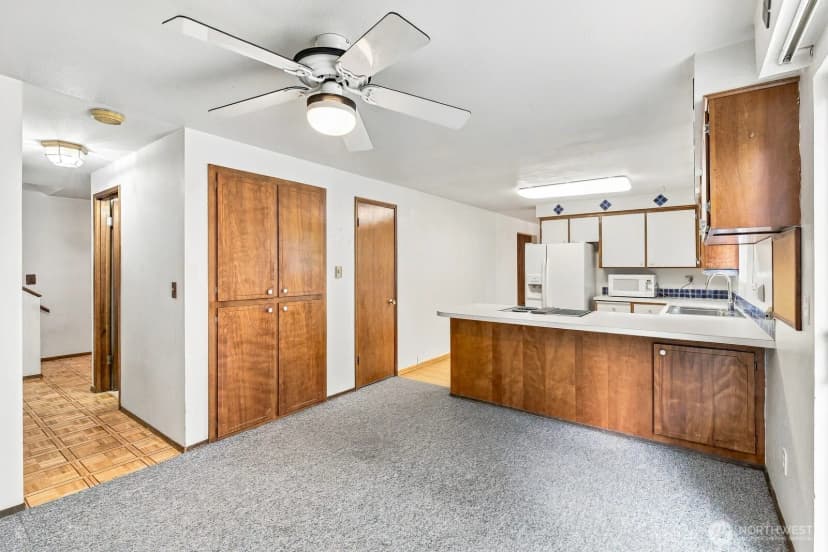 Property photo for 2322 98th Street Se, Everett photo 12
