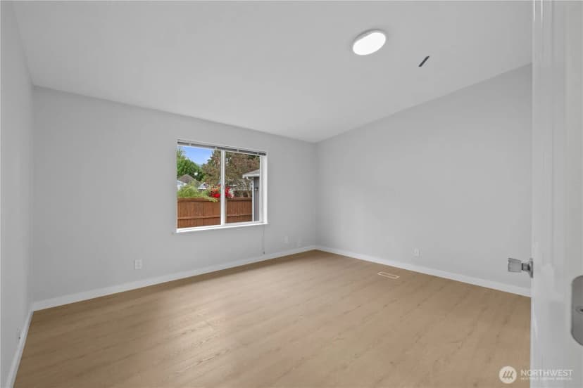 Property photo for 138 2nd Street, Gold Bar photo 7