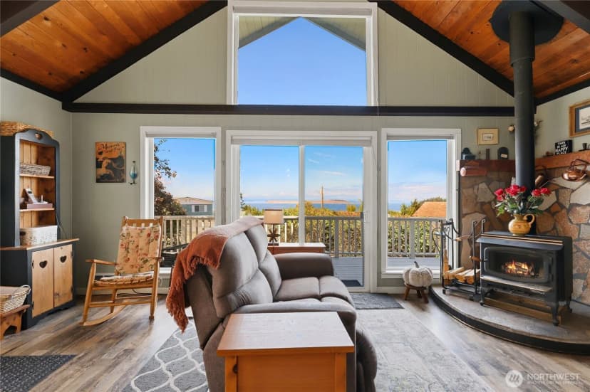 Property photo for 41 Hemlock Drive, Port Townsend photo 7