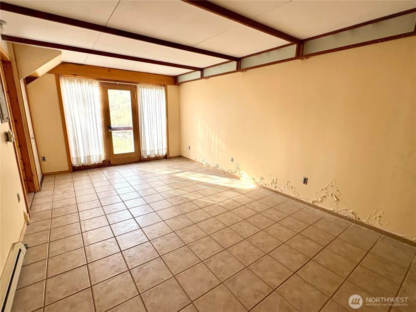 Property photo for 505 Nw Road 20, Waterville photo 11