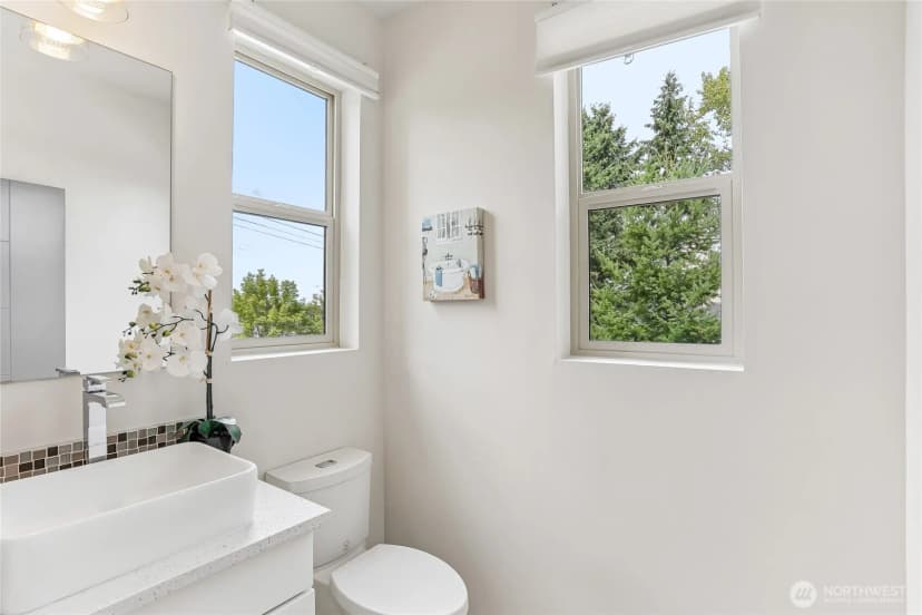 Property photo for 8312 120th Avenue Ne, Kirkland photo 14
