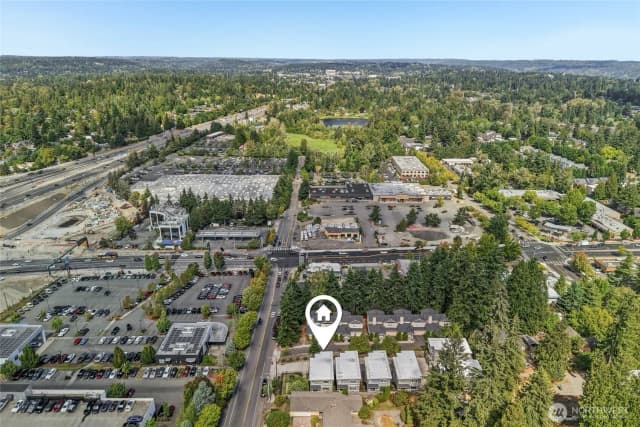 Property photo for 8312 120th Avenue Ne, Kirkland photo 2