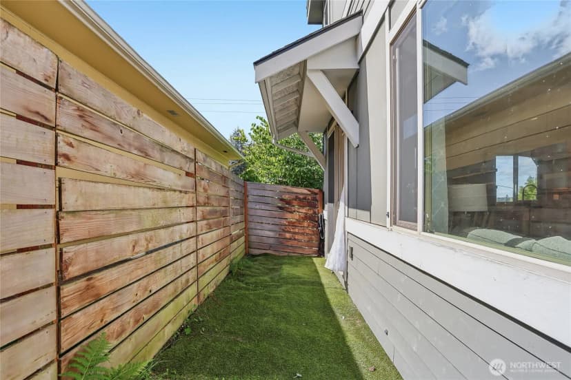 Property photo for 8312 120th Avenue Ne, Kirkland photo 30