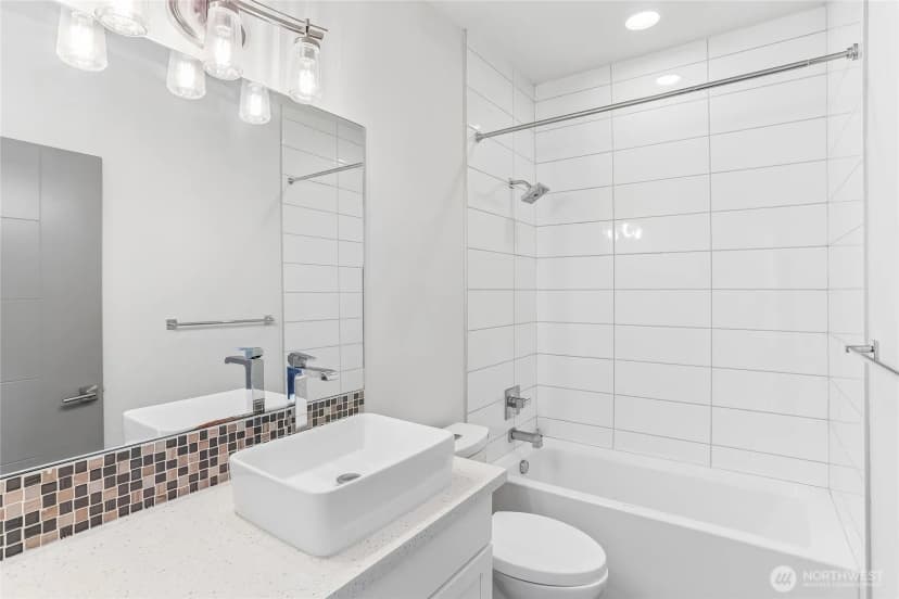 Property photo for 8312 120th Avenue Ne, Kirkland photo 26