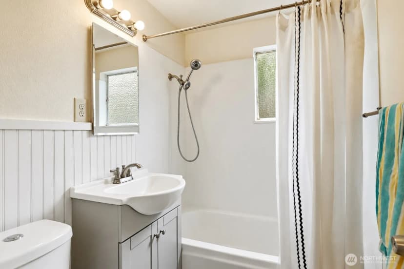 Property photo for 1725 1727 Bloomington Avenue, Bremerton photo 25