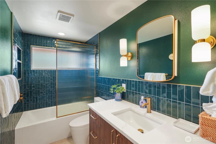 Property photo for 12661 Se 160th Street, Renton photo 11