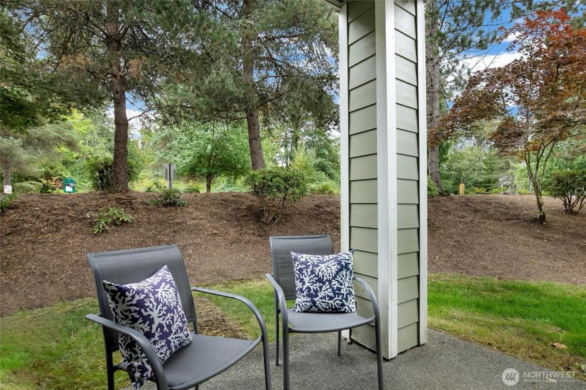 Property photo for 595 241st Lane Se, Sammamish photo 25