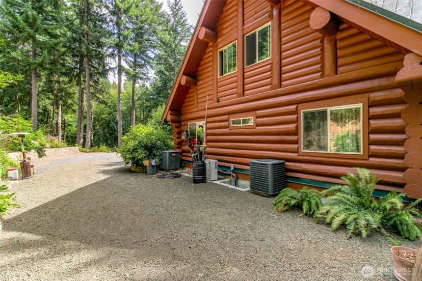 Property photo for 106 Wilson Road Nw, Olympia photo 11