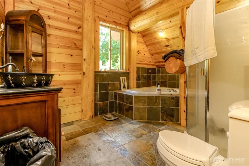 Property photo for 106 Wilson Road Nw, Olympia photo 30