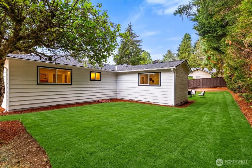 Property photo for 31446 28th Place Sw, Federal Way photo 38
