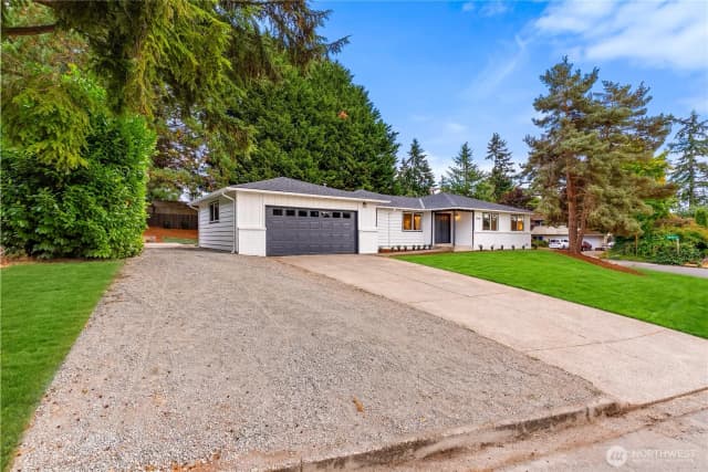 Property photo for 31446 28th Place Sw, Federal Way photo 2