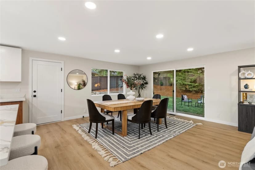 Property photo for 31446 28th Place Sw, Federal Way photo 11