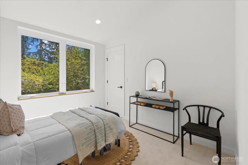 Property photo for 11349 23rd Avenue Ne, Seattle photo 13