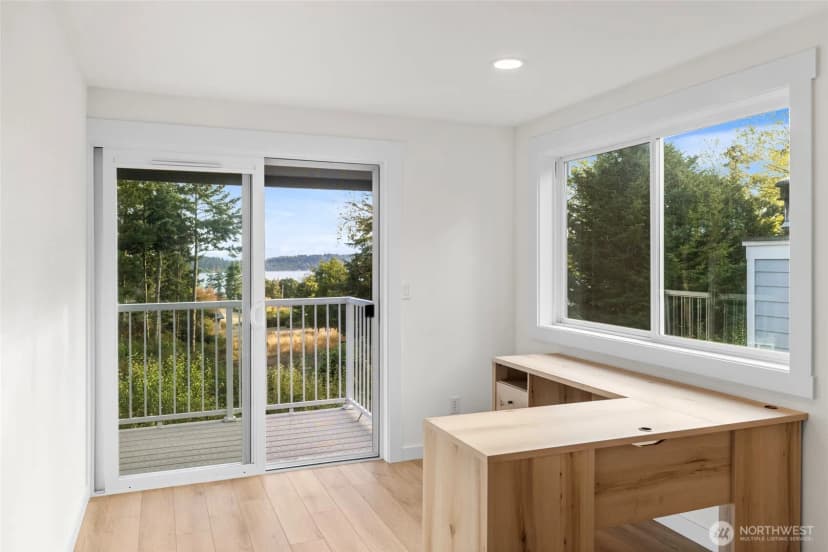 Property photo for 1407 Arnold Road, Oak Harbor photo 28