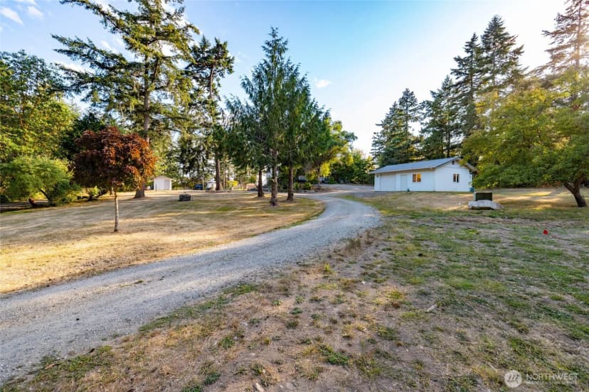 Property photo for 1407 Arnold Road, Oak Harbor photo 35