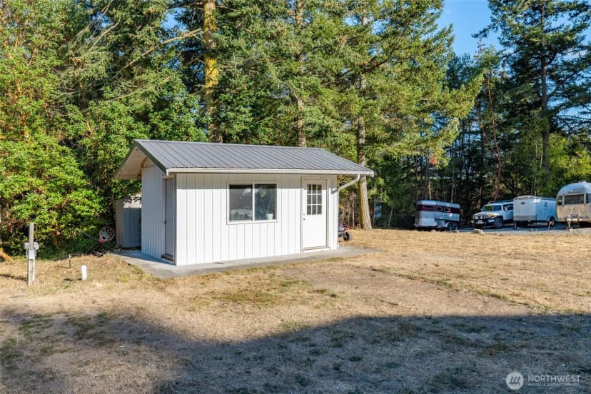 Property photo for 1407 Arnold Road, Oak Harbor photo 36