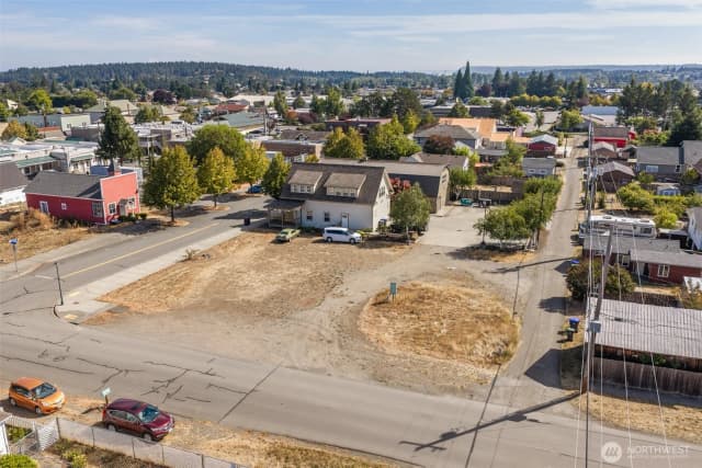 Property photo for 191 W Bell Street, Sequim photo 3