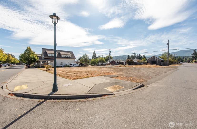 Property photo for 191 W Bell Street, Sequim photo 10
