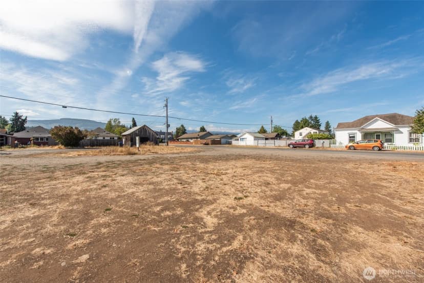 Property photo for 191 W Bell Street, Sequim photo 24