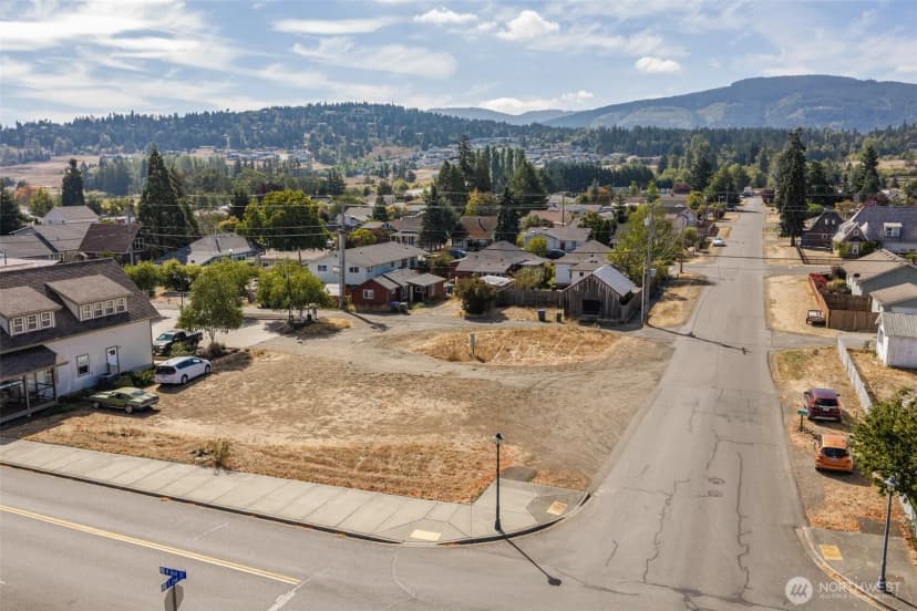 Property photo for 191 W Bell Street, Sequim photo 13