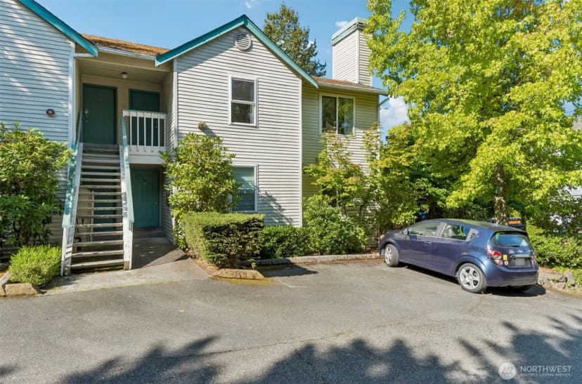 Property photo for 6835 Ne 153rd Place #a202, Kenmore photo 21