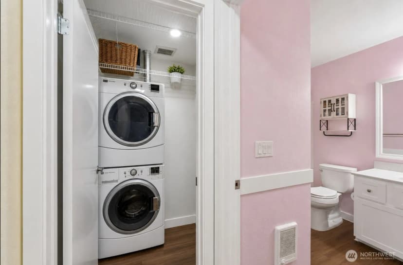 Property photo for 6835 Ne 153rd Place #a202, Kenmore photo 18