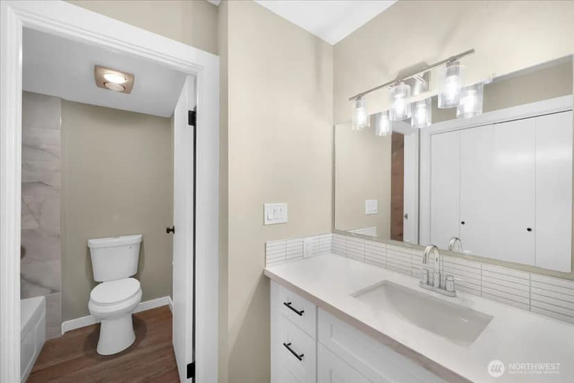 Property photo for 2100 3rd Avenue #2104, Seattle photo 10