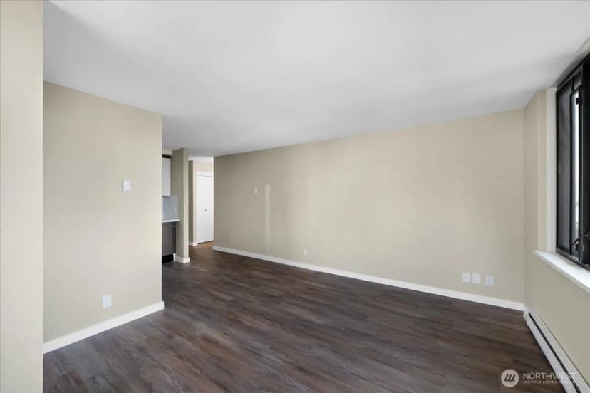 Property photo for 2100 3rd Avenue #2104, Seattle photo 9