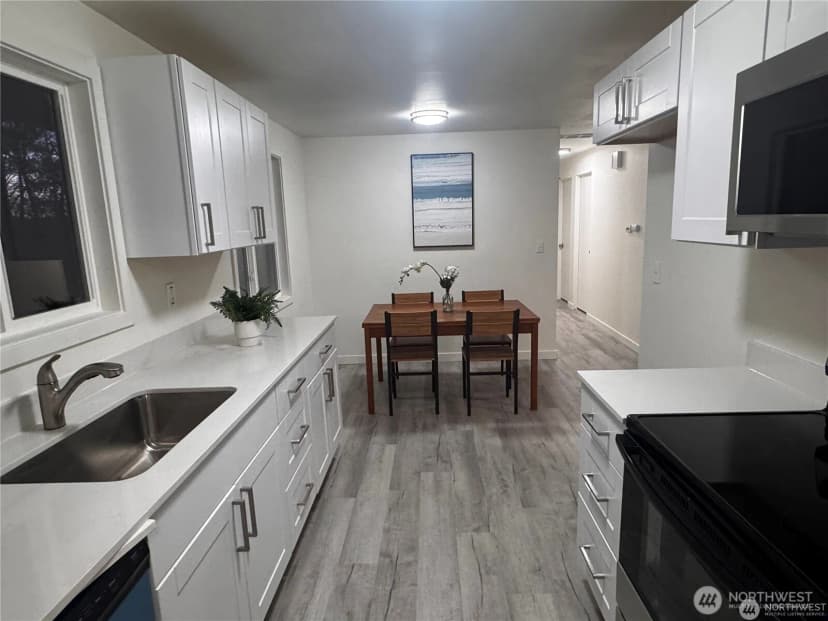 Property photo for 23106 67th Place W, Mountlake Terrace photo 11