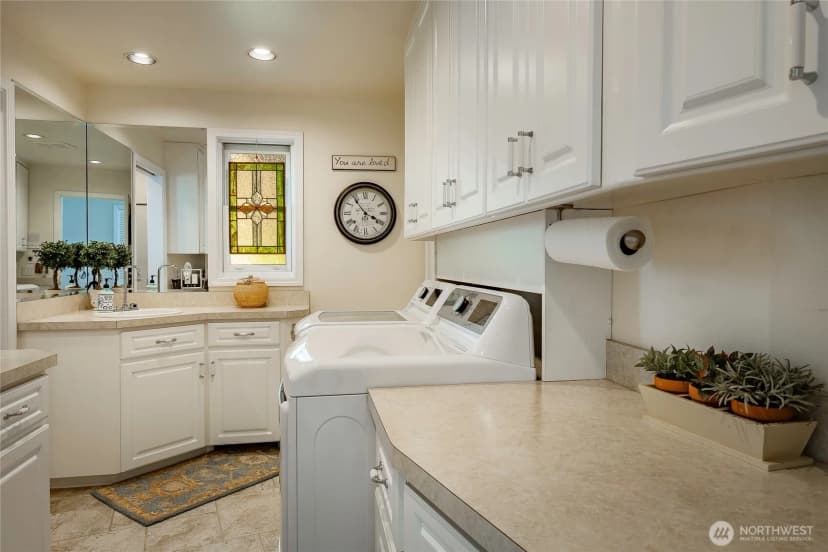 Property photo for 2460 Lake Whatcom Boulevard, Bellingham photo 32