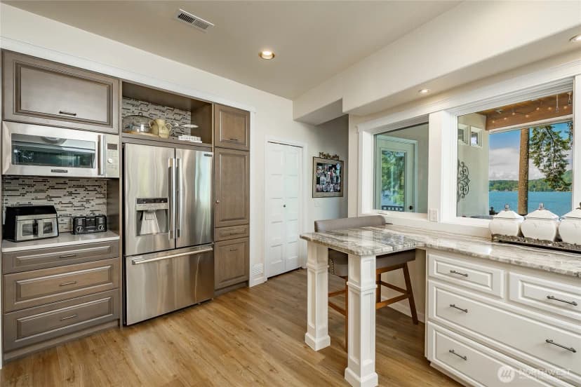 Property photo for 2460 Lake Whatcom Boulevard, Bellingham photo 21