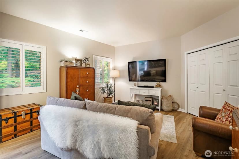 Property photo for 2460 Lake Whatcom Boulevard, Bellingham photo 30