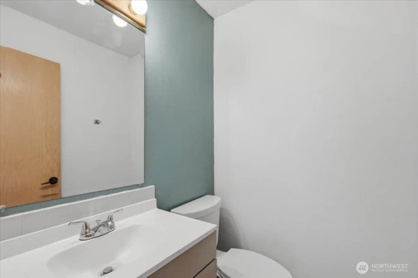 Property photo for 14016 Se 156th Court, Renton photo 14
