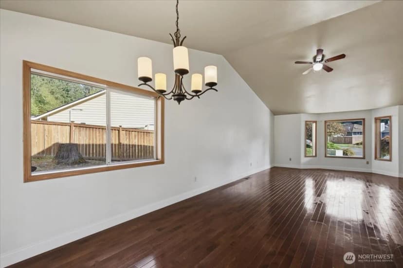 Property photo for 14016 Se 156th Court, Renton photo 7