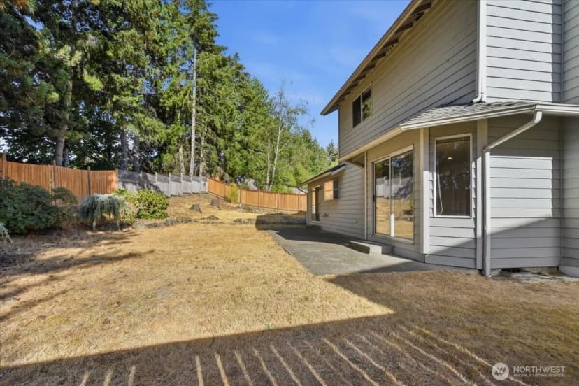 Property photo for 14016 Se 156th Court, Renton photo 24