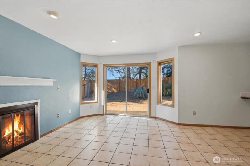 Property photo for 14016 Se 156th Court, Renton photo 13