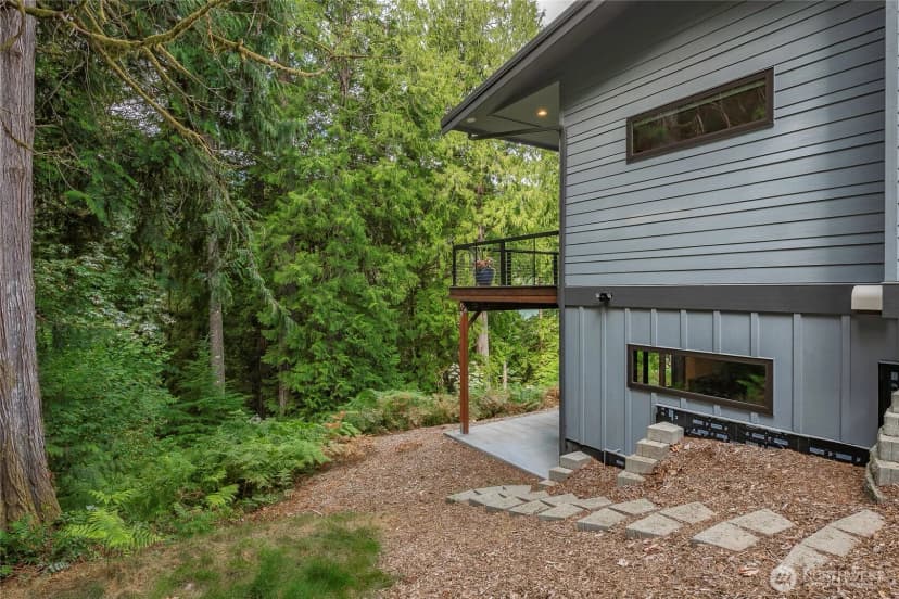 Property photo for 697 Axelson Road, Bellingham photo 33