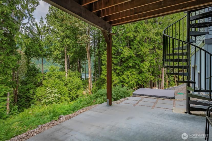 Property photo for 697 Axelson Road, Bellingham photo 35