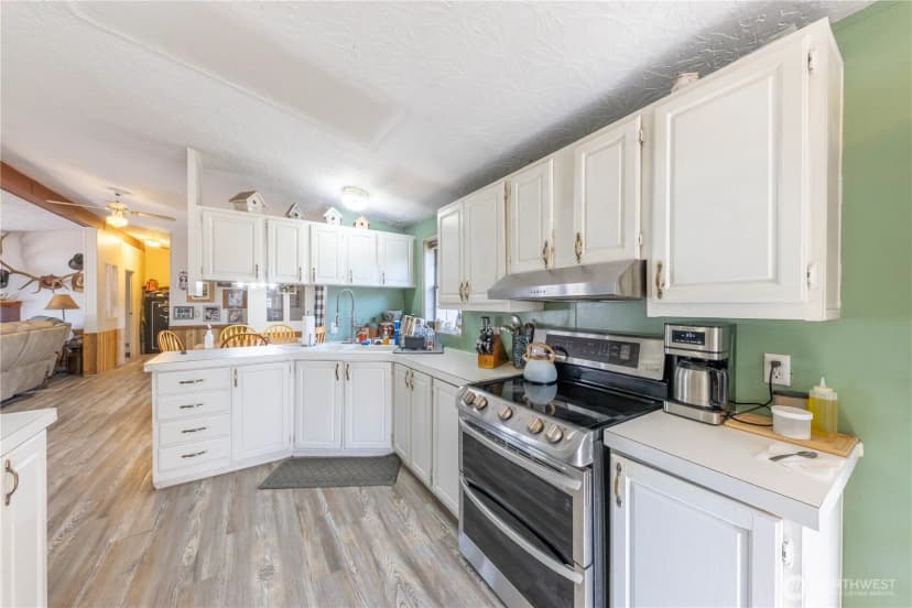 Property photo for 37844 Schulze Rd, Concrete photo 7