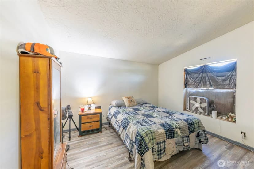 Property photo for 37844 Schulze Rd, Concrete photo 13