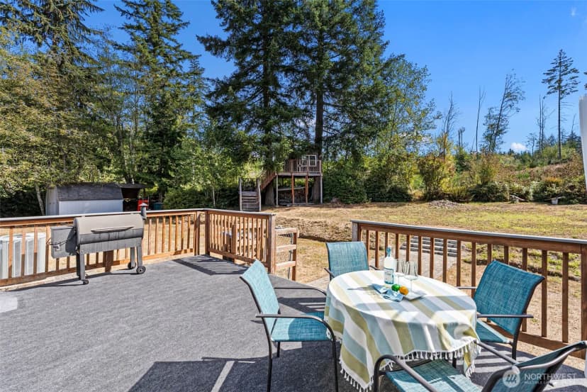 Property photo for 4862 Frender Lane Nw, Seabeck photo 15