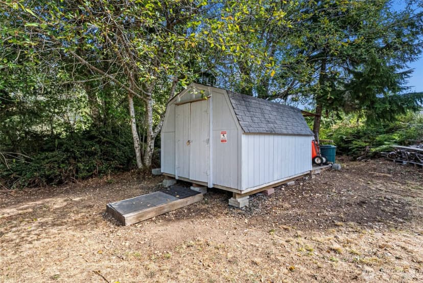 Property photo for 4862 Frender Lane Nw, Seabeck photo 31