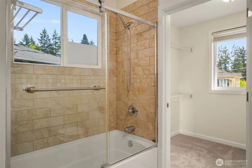 Property photo for 16204 Main Street, Bellevue photo 16