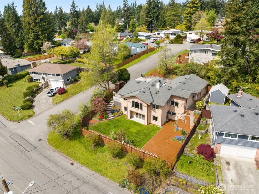 Property photo for 16204 Main Street, Bellevue photo 25