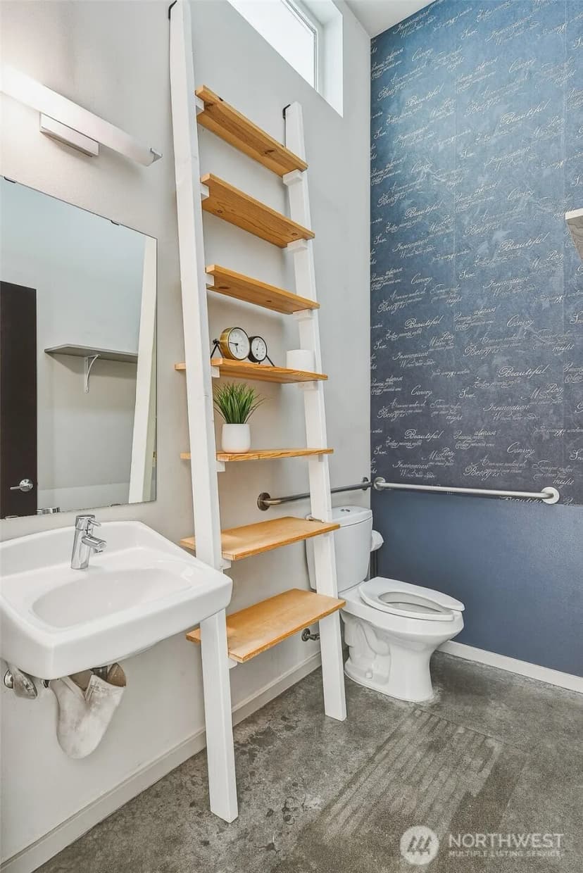 Property photo for 6704 15th Avenue Nw, Seattle photo 14