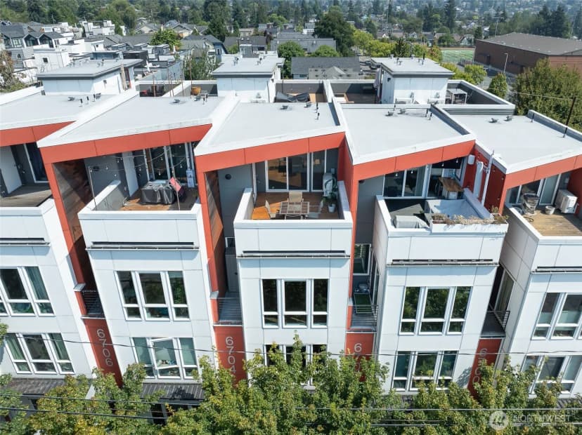 Property photo for 6704 15th Avenue Nw, Seattle