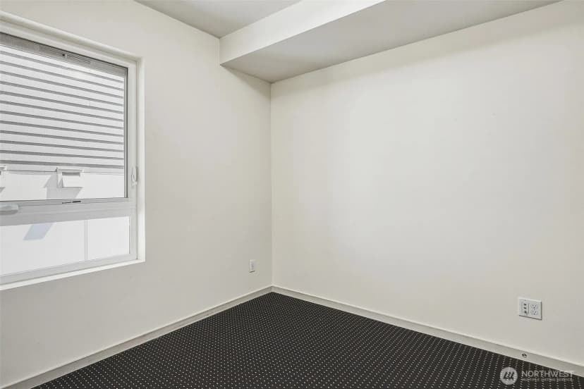 Property photo for 6704 15th Avenue Nw, Seattle photo 16
