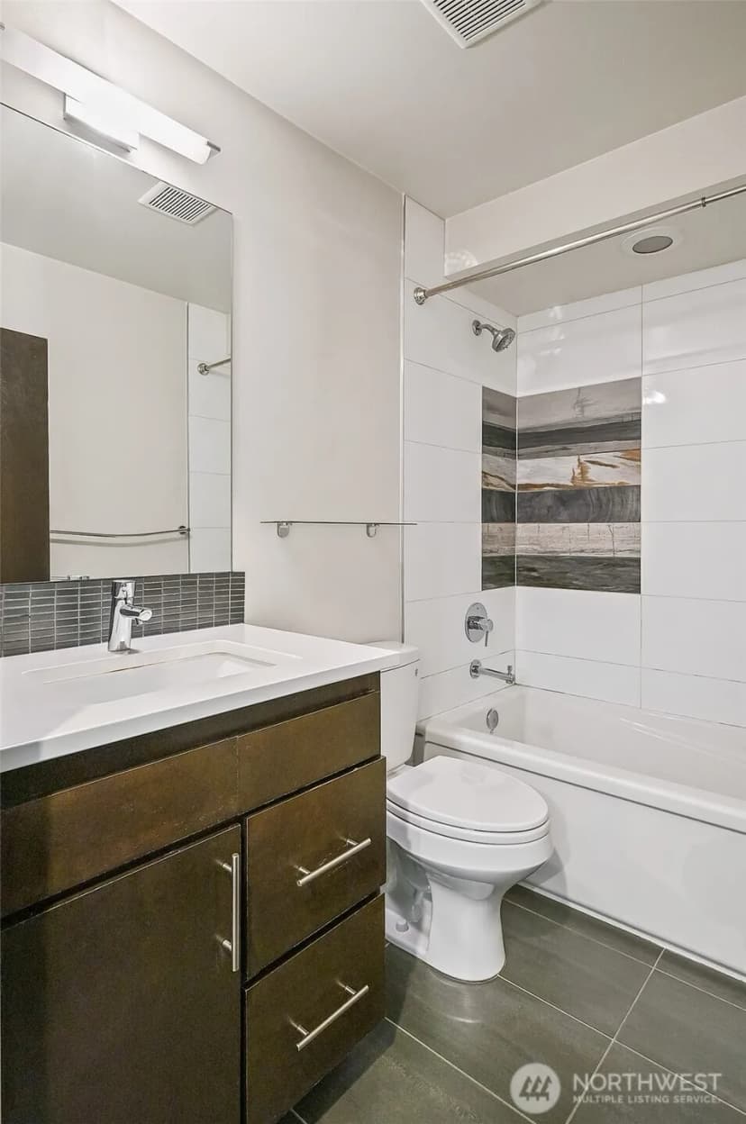 Property photo for 6704 15th Avenue Nw, Seattle photo 18