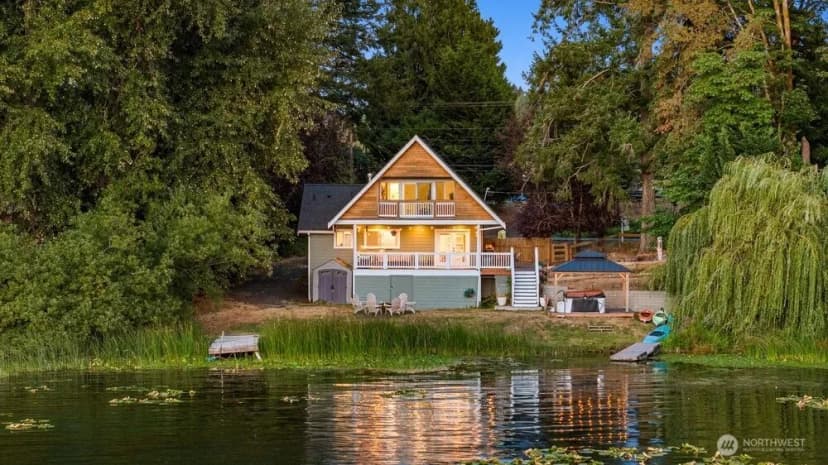 Property photo for 5680 Long Lake Road Se, Port Orchard